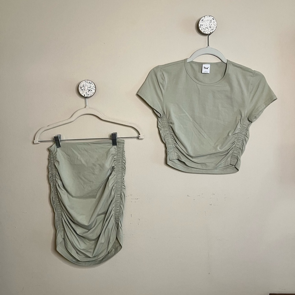 ARITZIA TNA Chill Malibu Cropped Tee and Skirt Set - NWT